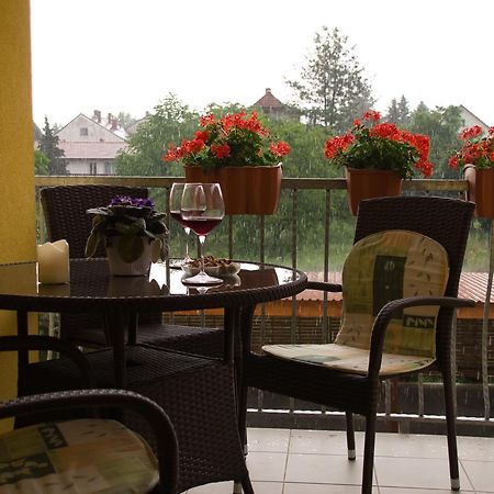 Bodo Park Apartment Hévíz Εξωτερικό φωτογραφία